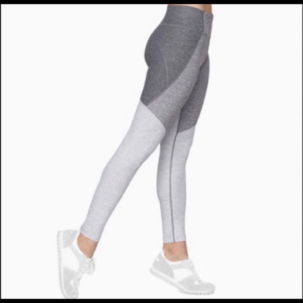Outdoor Voices 7/8 Tri Tone Leggings